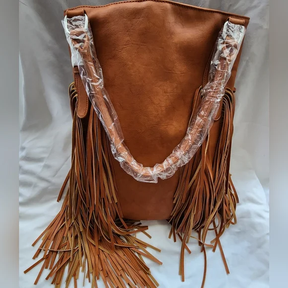 Urban Originals Tan Fringe Shoulder Bag - Picture 2 of 7